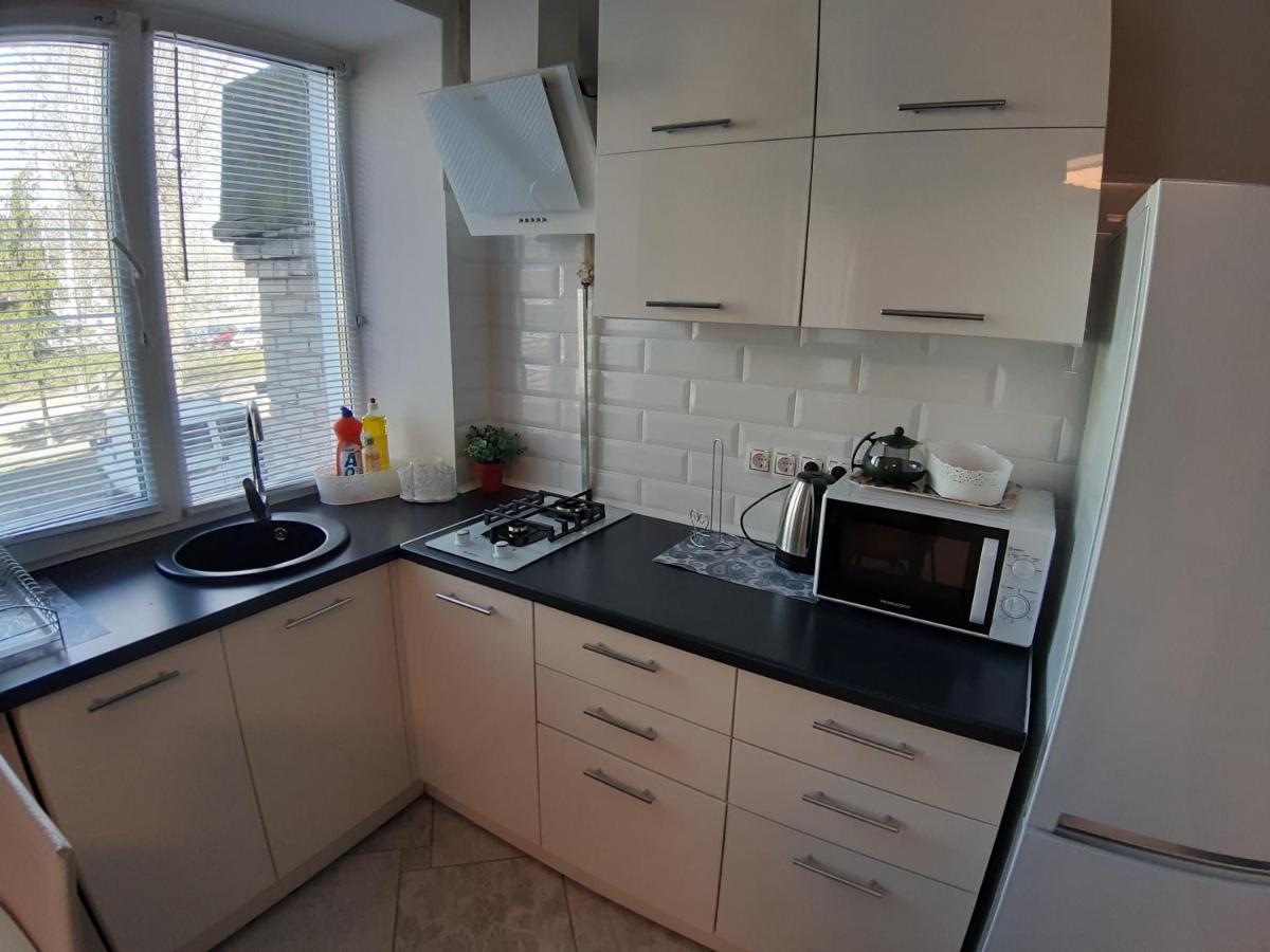 Appartment New In Center Mogilev Esterno foto